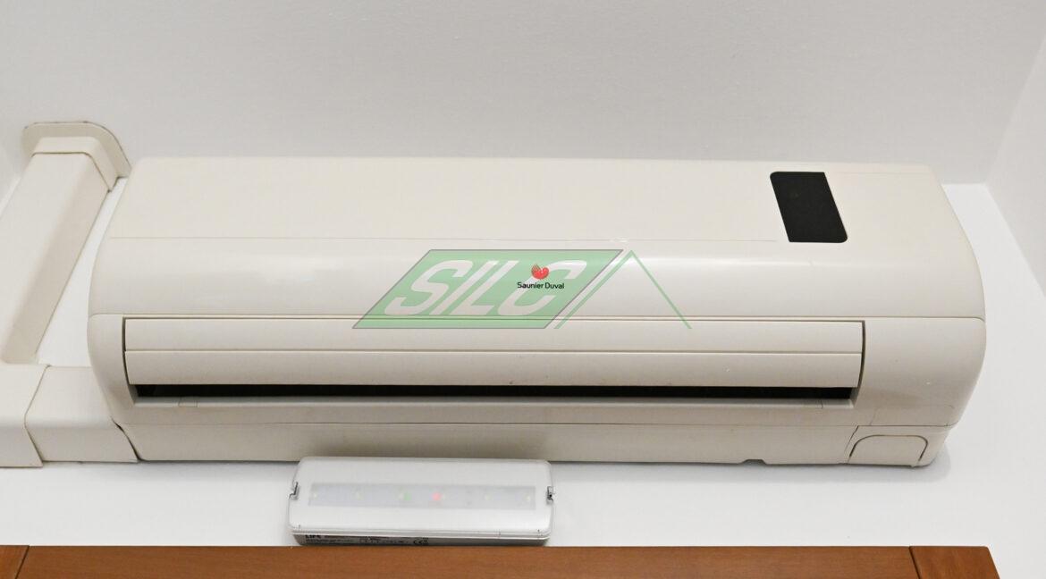 09