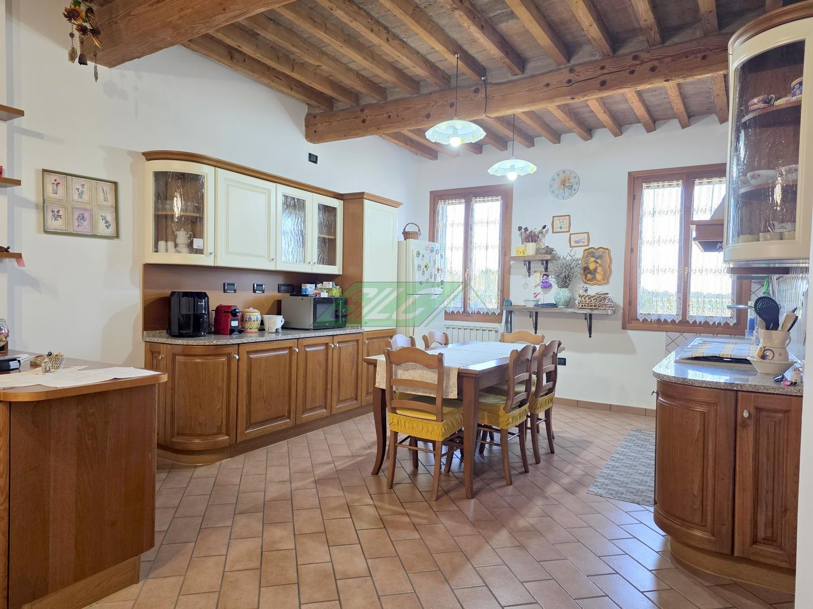 TRILOCALE SENZA SPESE CONDOMINIALI